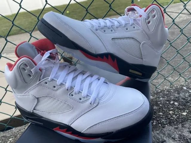 2020 nike air jordan retro v 5 