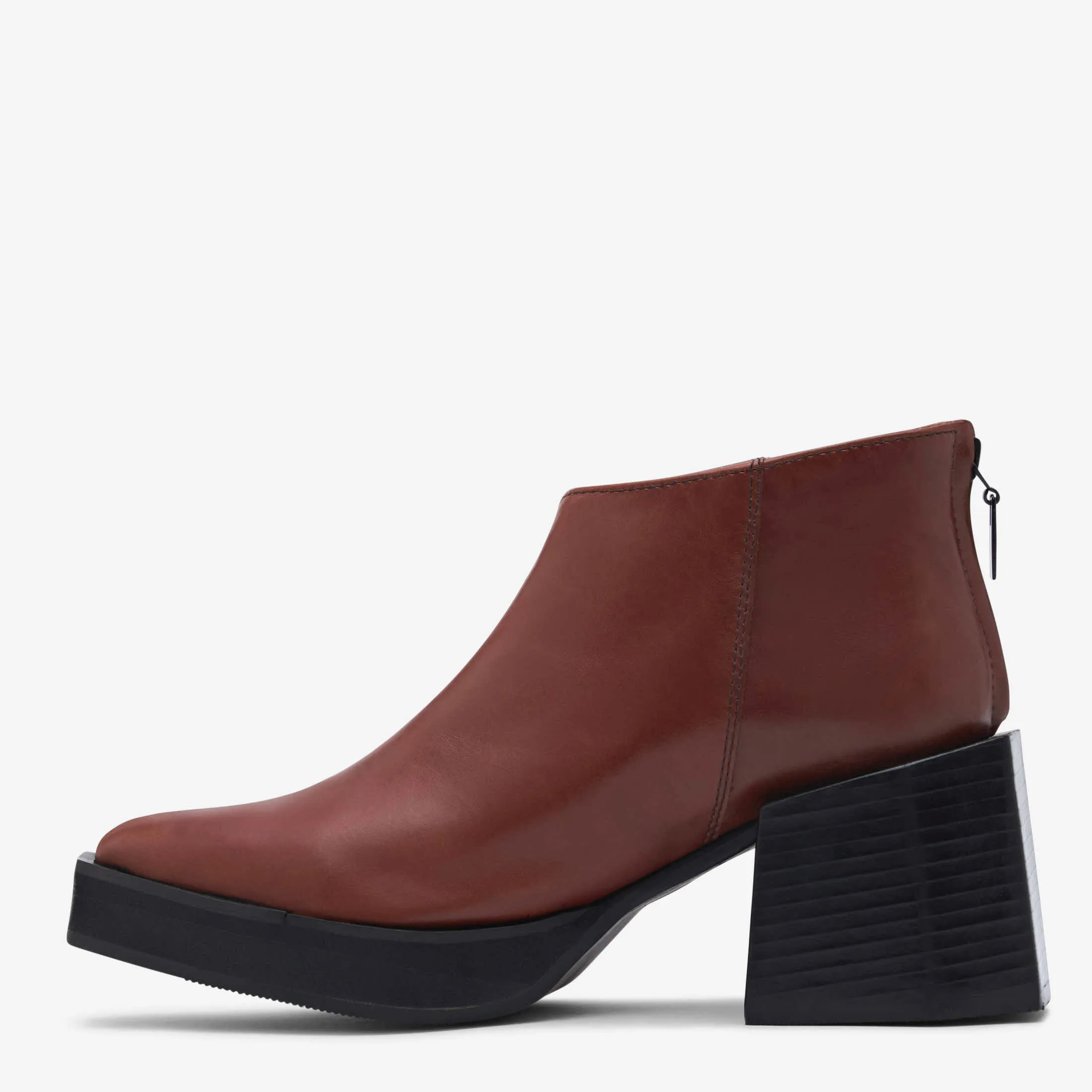 Anue Ankle Boots