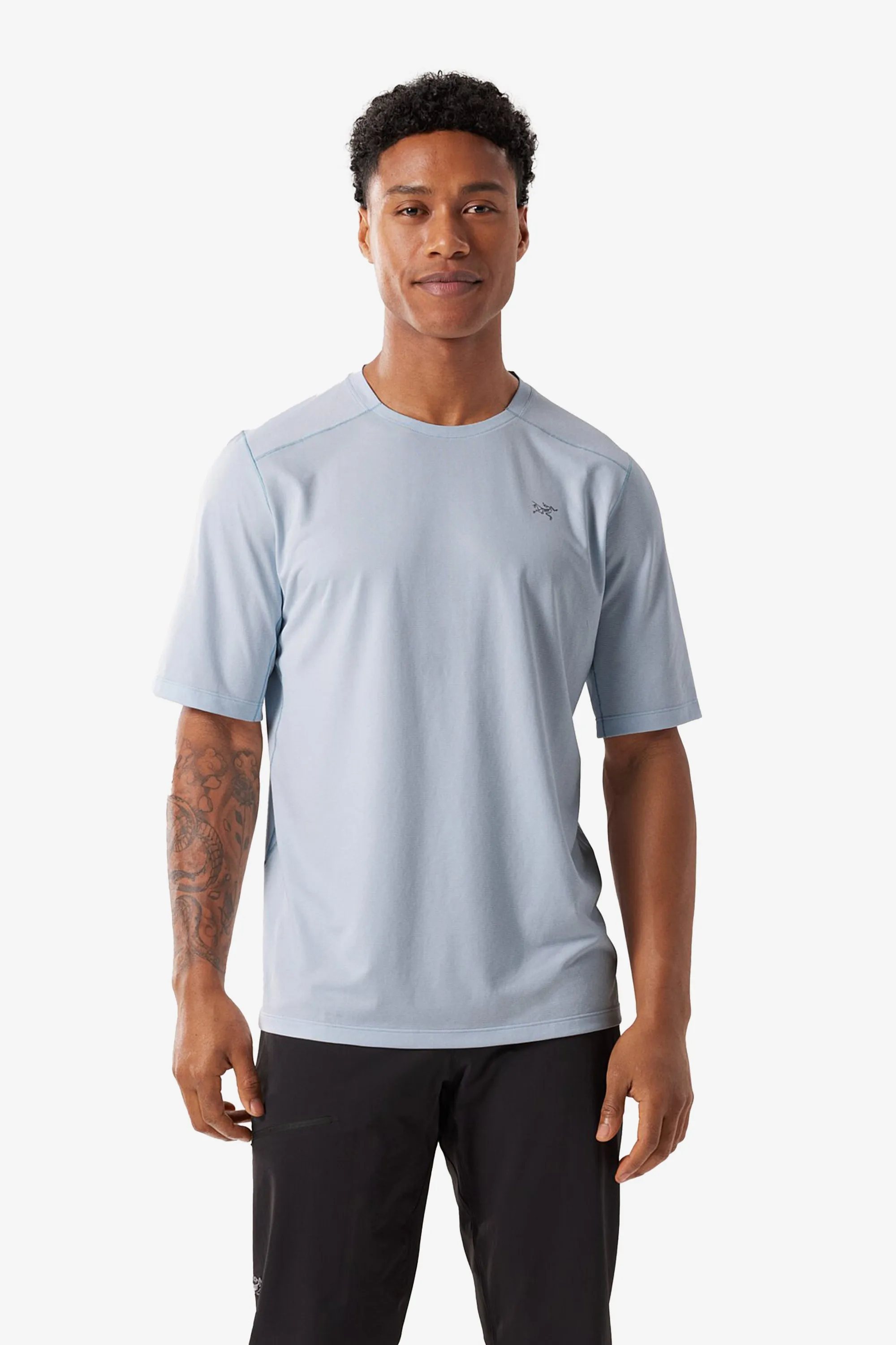 Arc'teryx Men's Cormac Crew Neck SS Shirt in Daybreak Heather