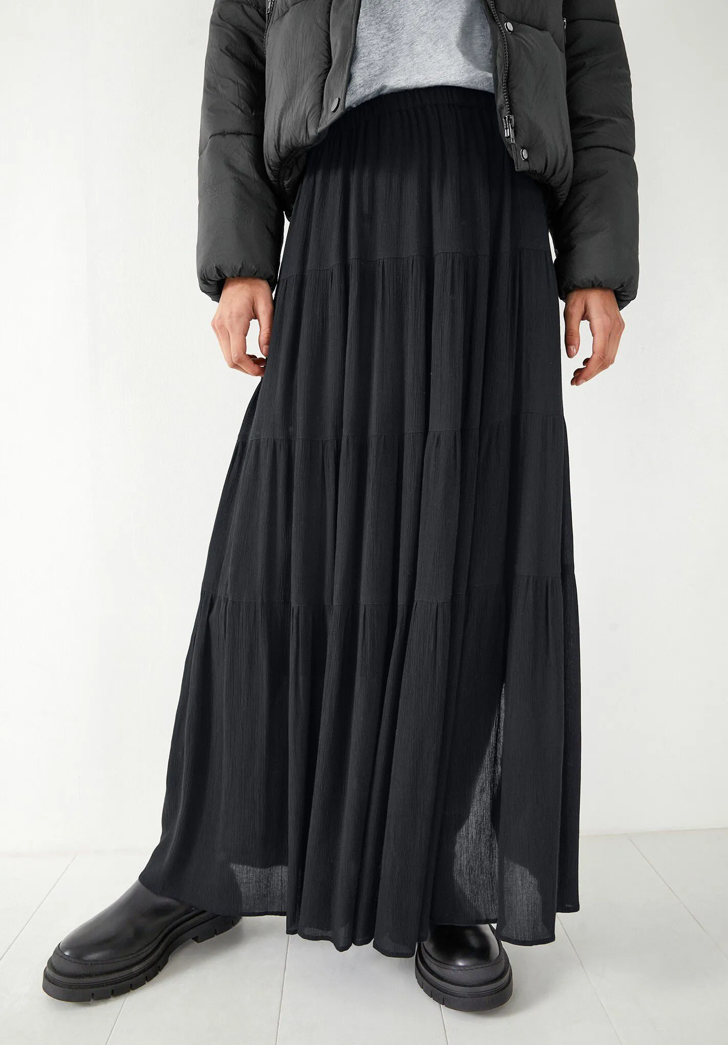 Branwen Textured Maxi Skirt