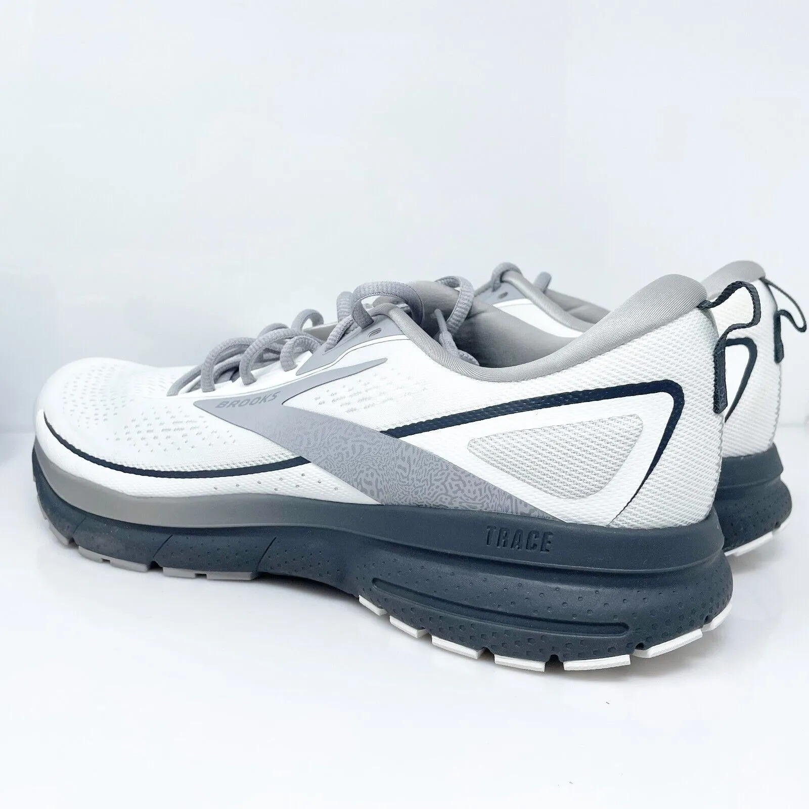 Brooks Mens Trace 3 1104121D180 White Running Shoes Sneakers Size 13 D