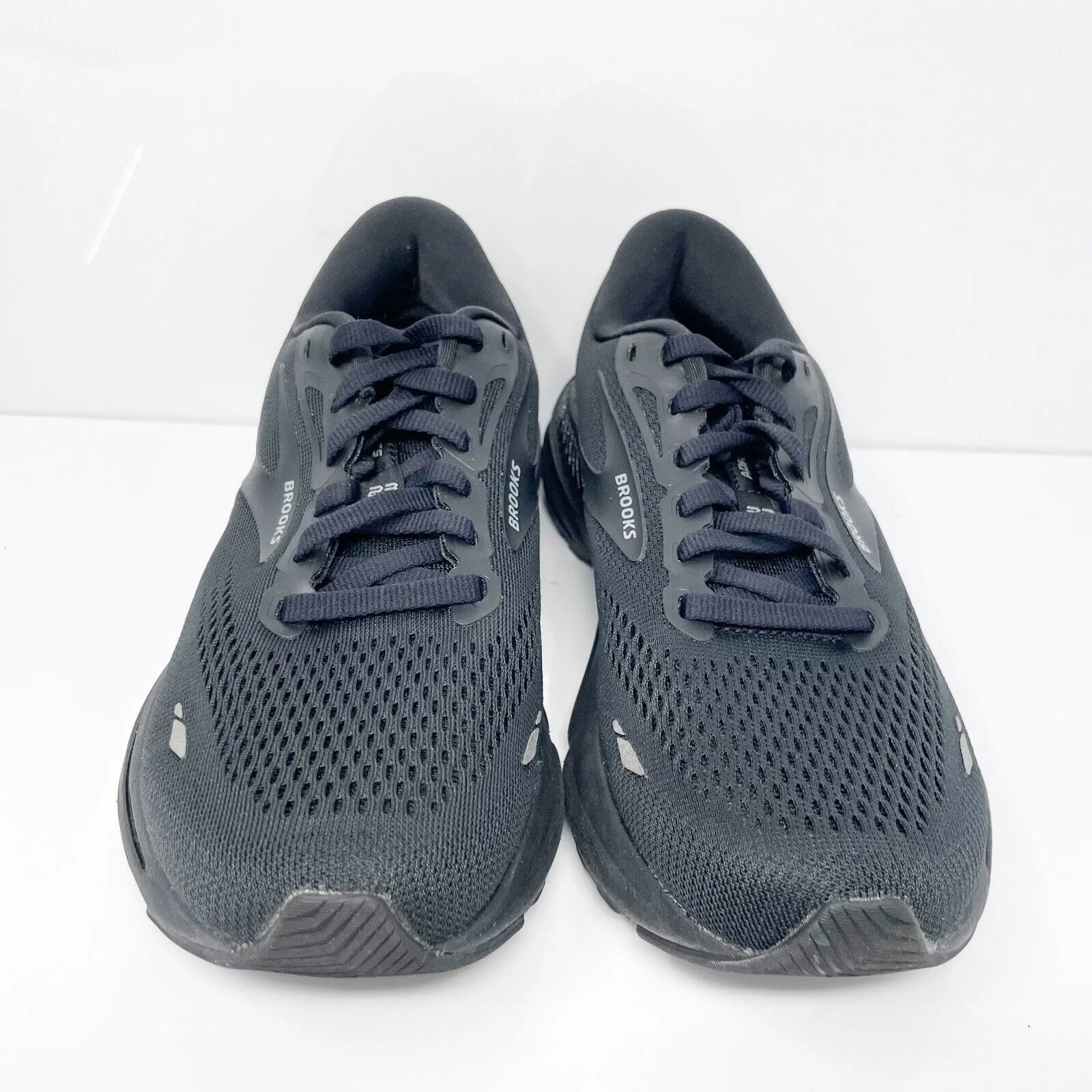 Brooks Womens Adrenaline GTS 23 1203811B020 Black Running Shoes Sneakers 8.5 B