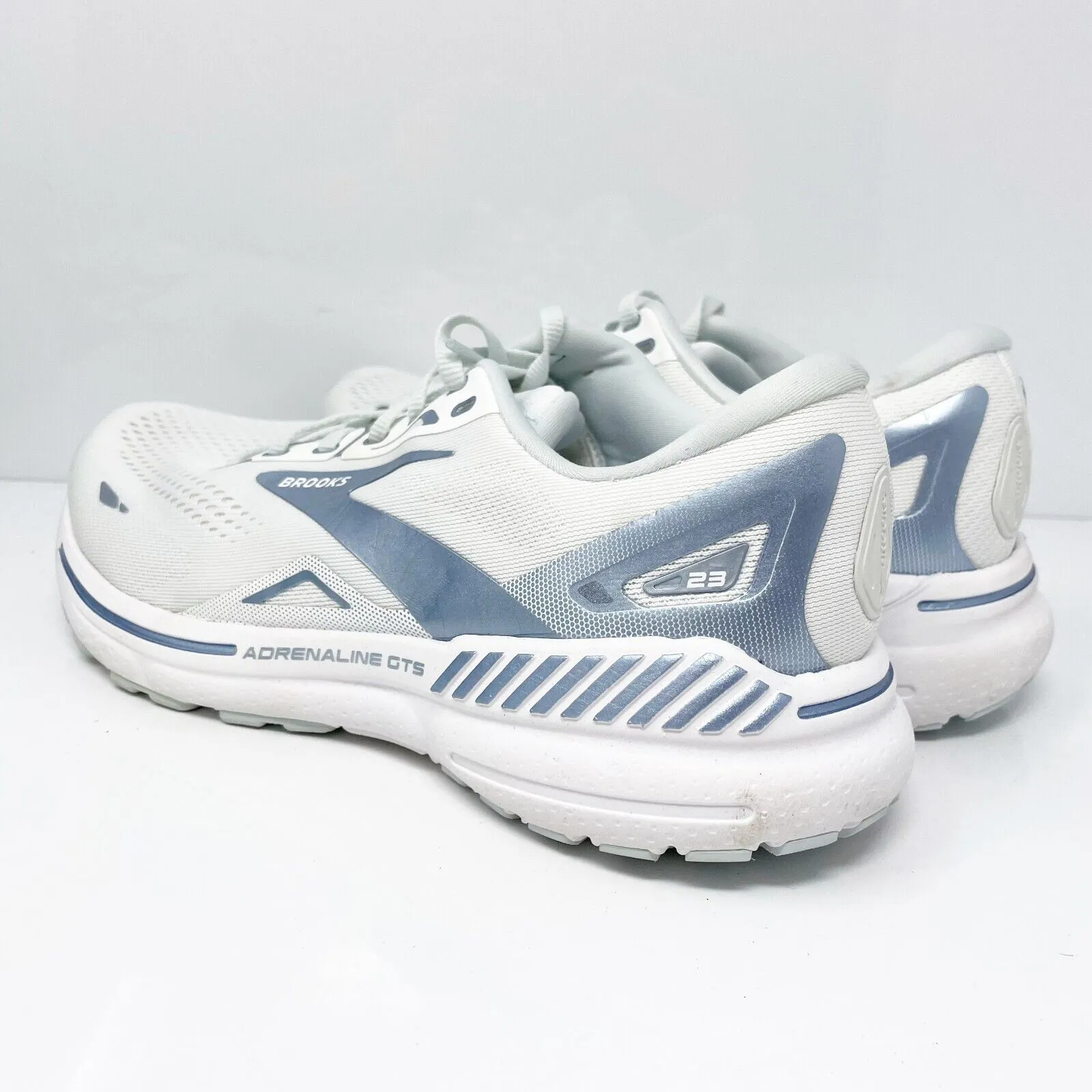 Brooks Womens Adrenaline GTS 23 1203811B191 White Running Shoes Sneakers 9.5 B