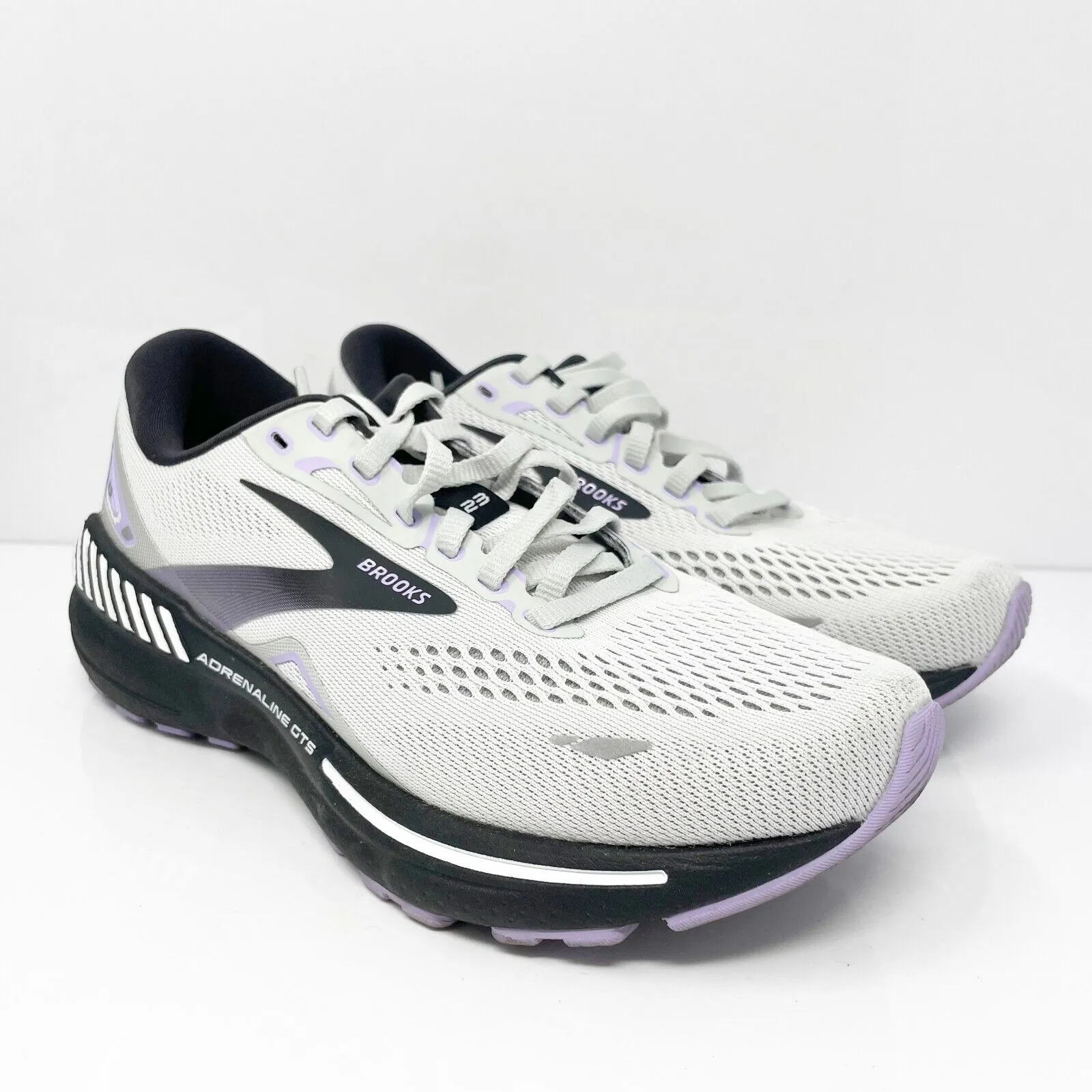 Brooks Womens Adrenaline GTS 23 1203811D039 White Running Shoes Sneakers Sz 6 D