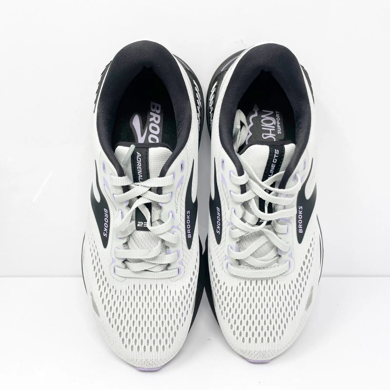 Brooks Womens Adrenaline GTS 23 1203811D039 White Running Shoes Sneakers Sz 6 D