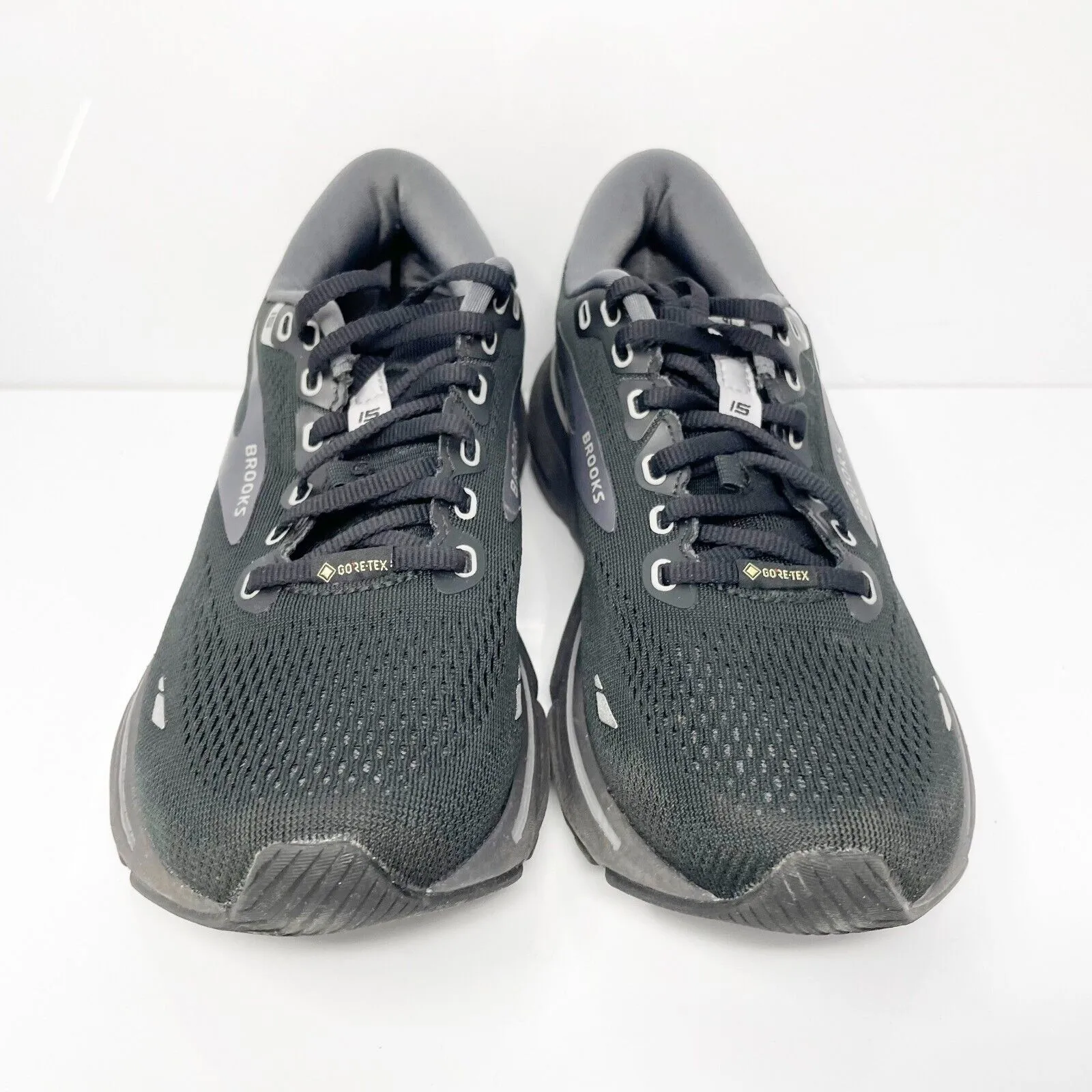 Brooks Womens Ghost 15 GTX 1203821B022 Black Running Shoes Sneakers Size 8.5 B