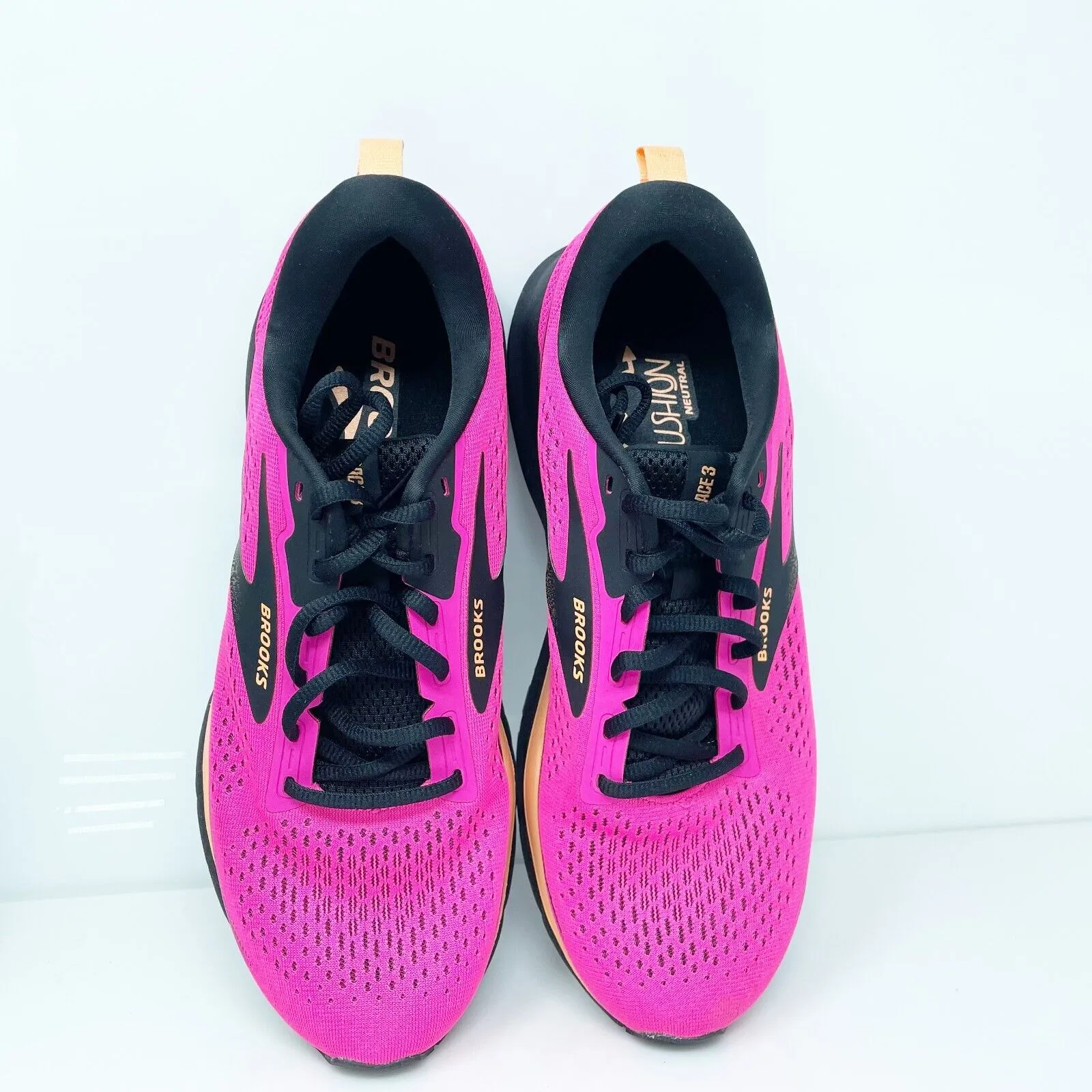 Brooks Womens Trace 3 1204011B694 Pink Running Shoes Sneakers Size 10 B