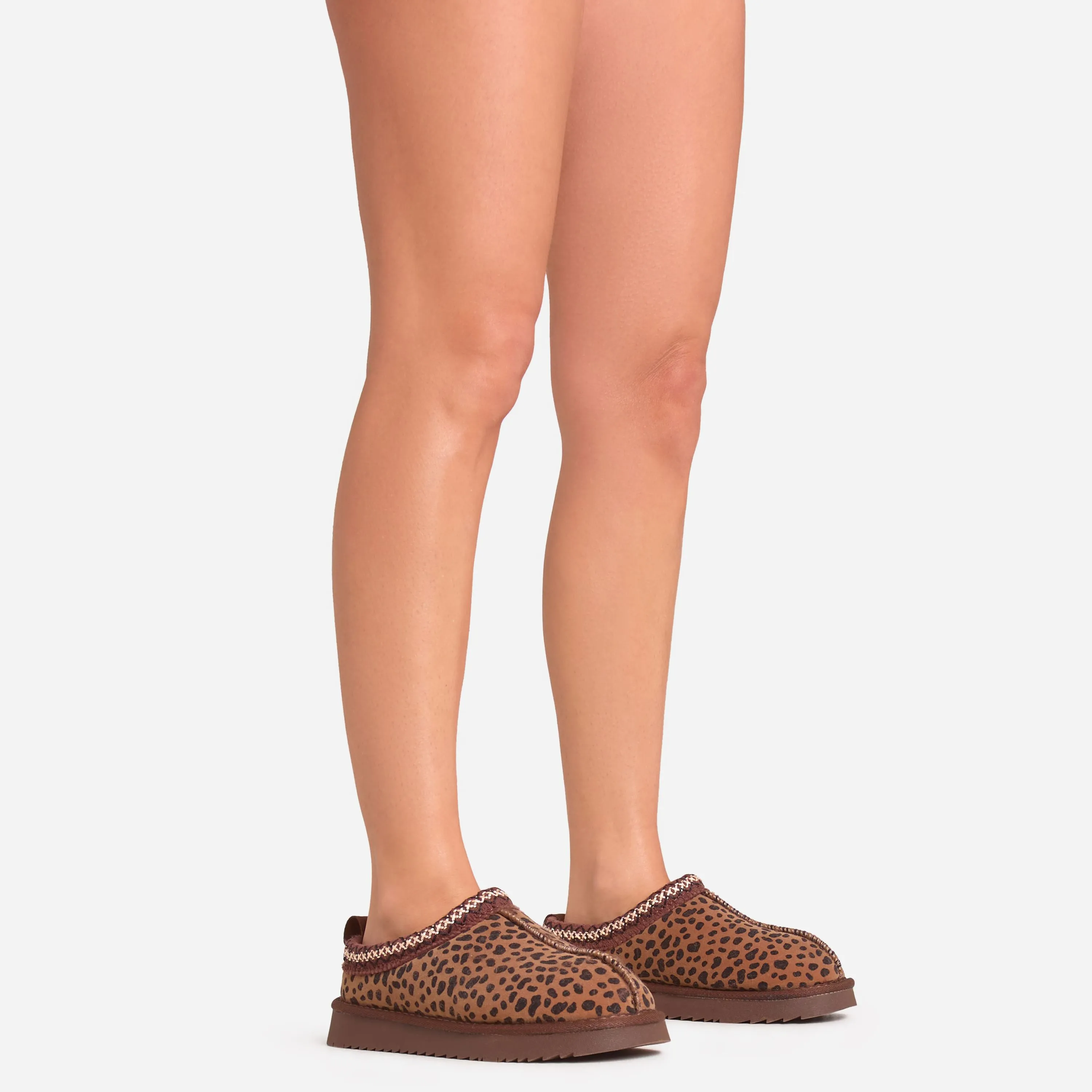 Catch-Up Aztec Detail Faux Fur Lining Flat Slipper In Brown Leopard Print Faux Suede