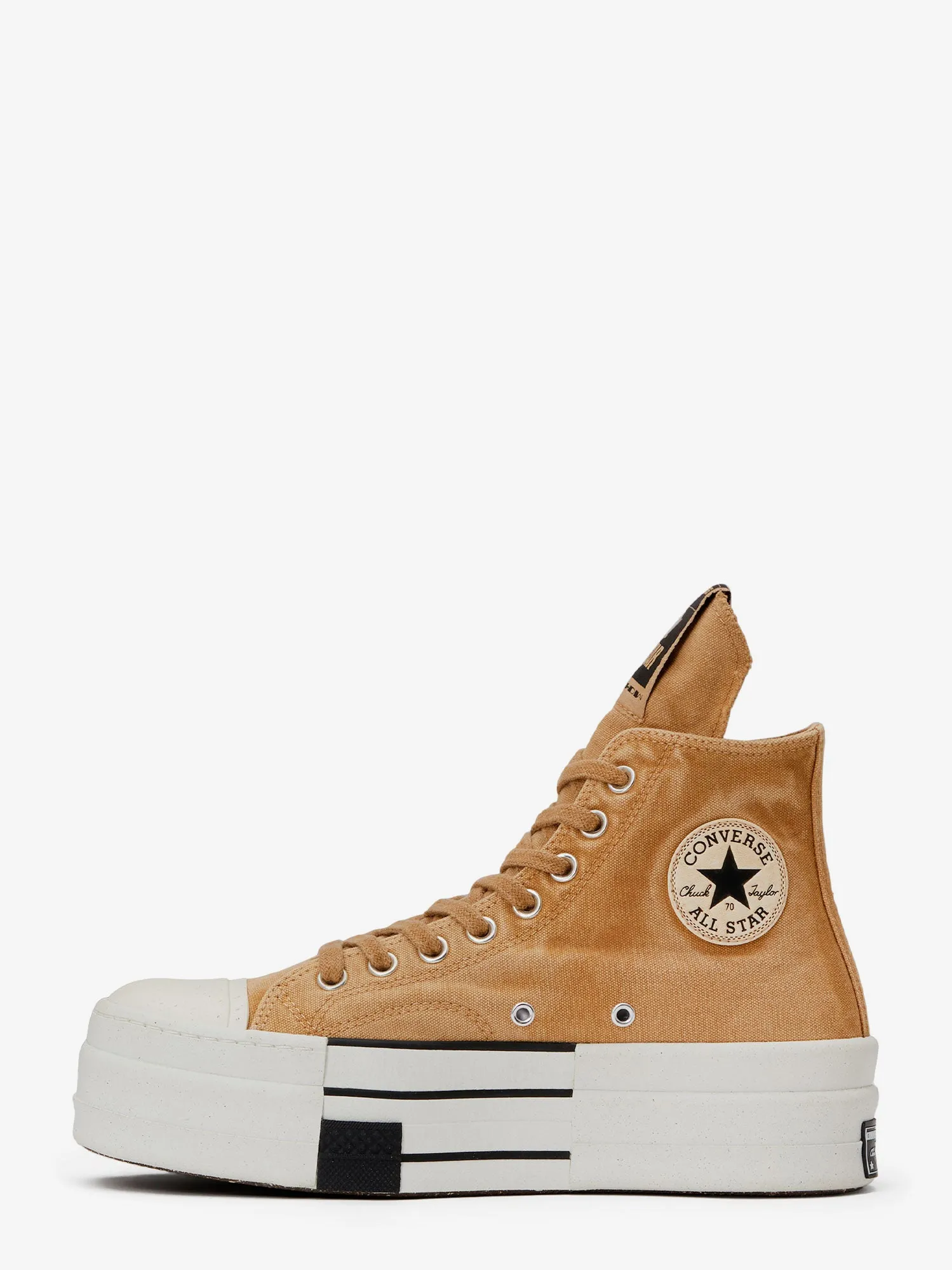 CHUCK TAYLOR
