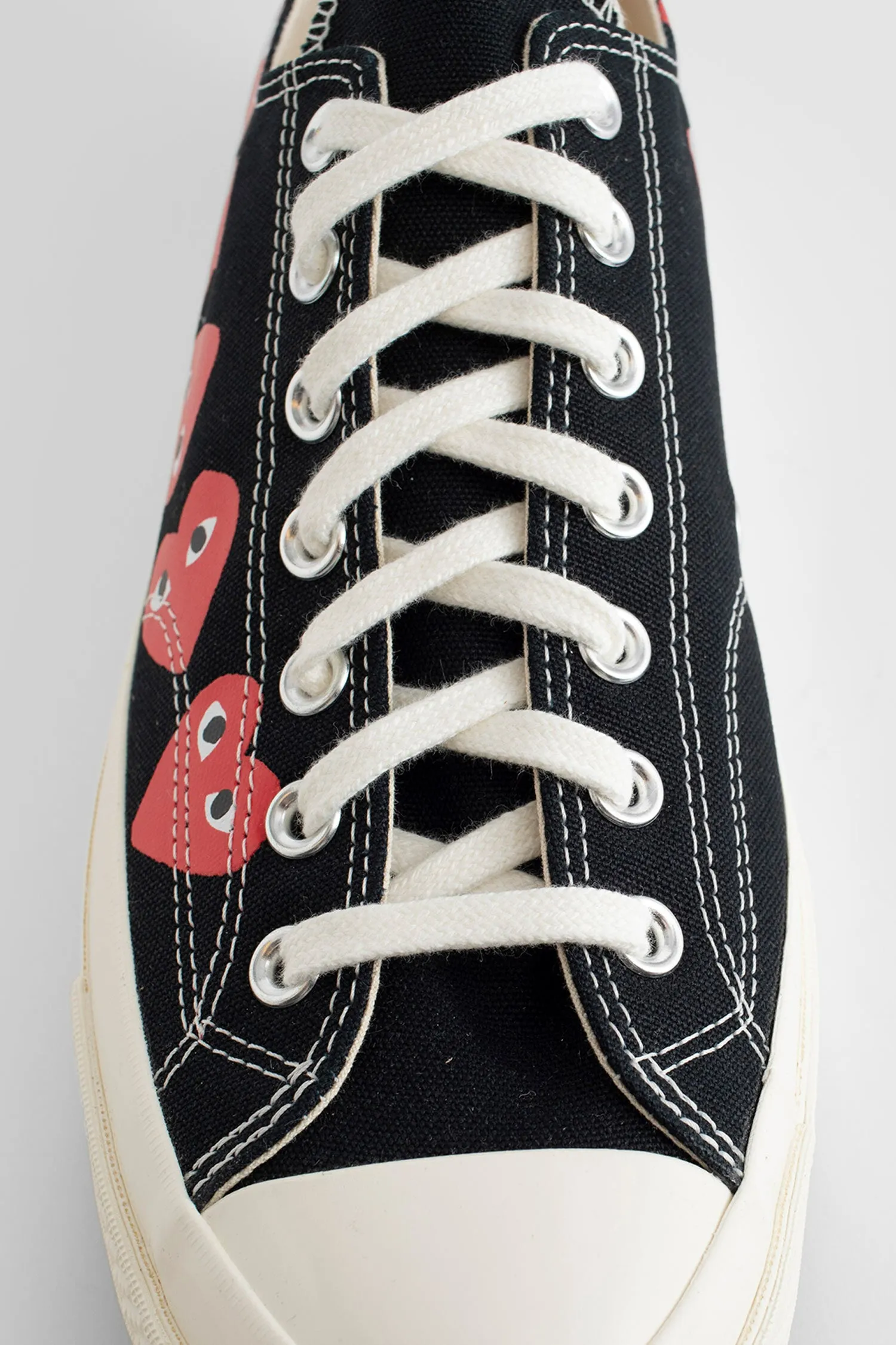 comme des garçons play converse collaboration multi heart chuck 70 low sneakers