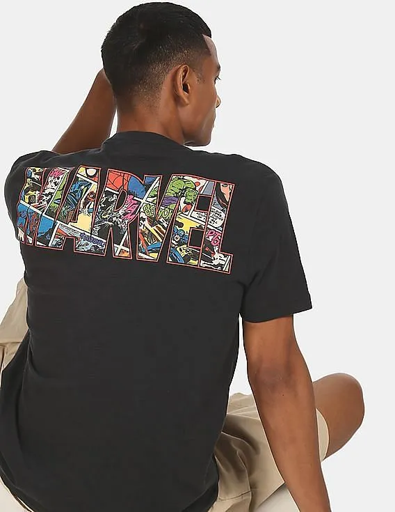 GAP Men Black Marvel© Graphic Pocket T-Shirt