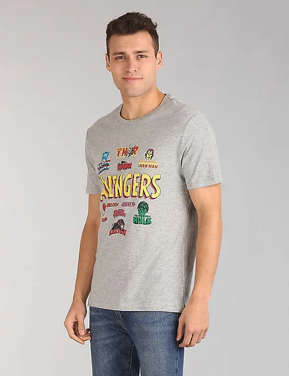 GAP Men Grey Marvel© Avengers Crewneck T-Shirt