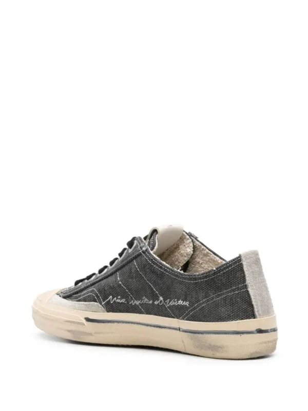 Golden Goose DB V-Star Sneakers Ice-Gray/Star | Luxury and style at your fingertips