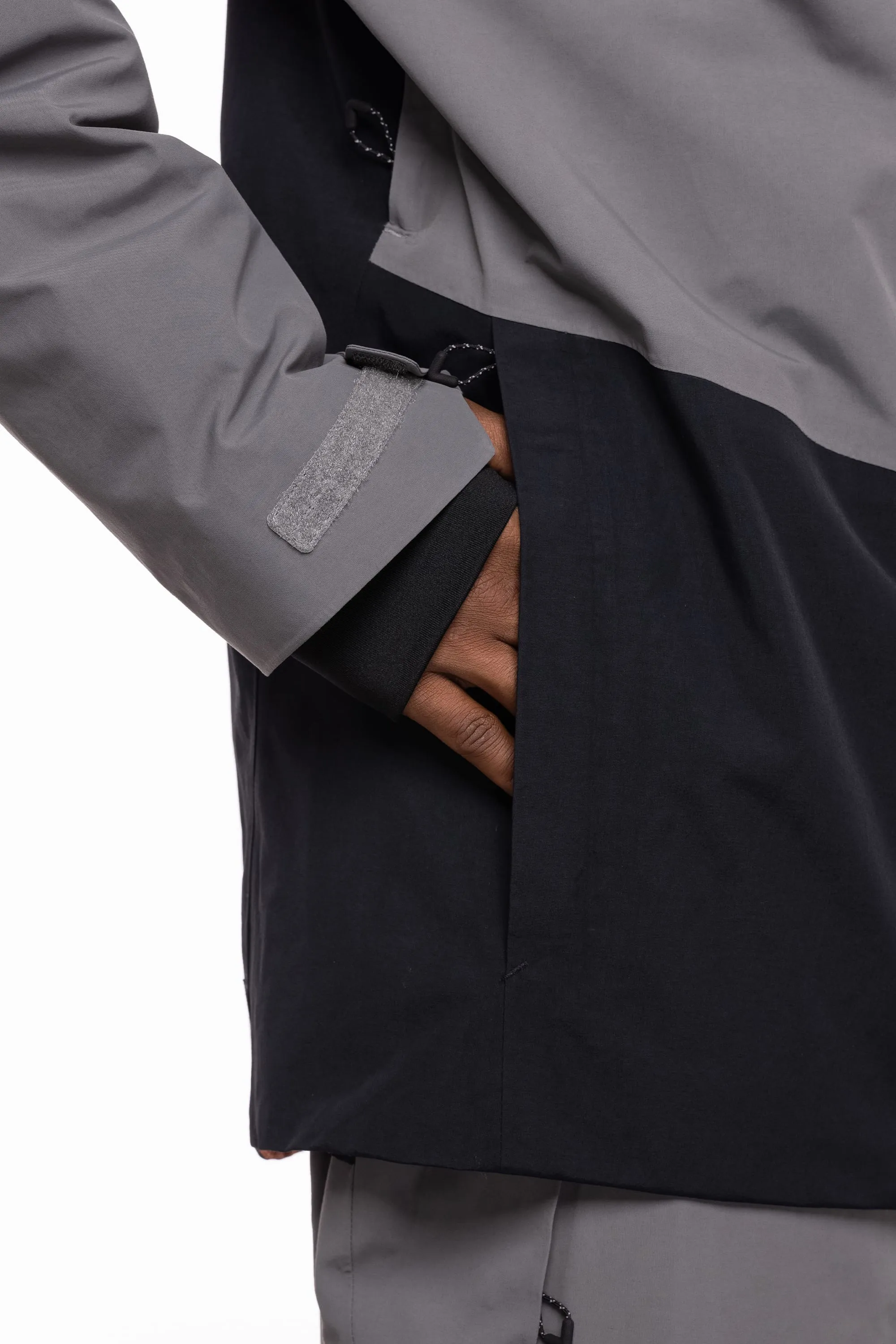   GORE-TEX GT Shell Jacket