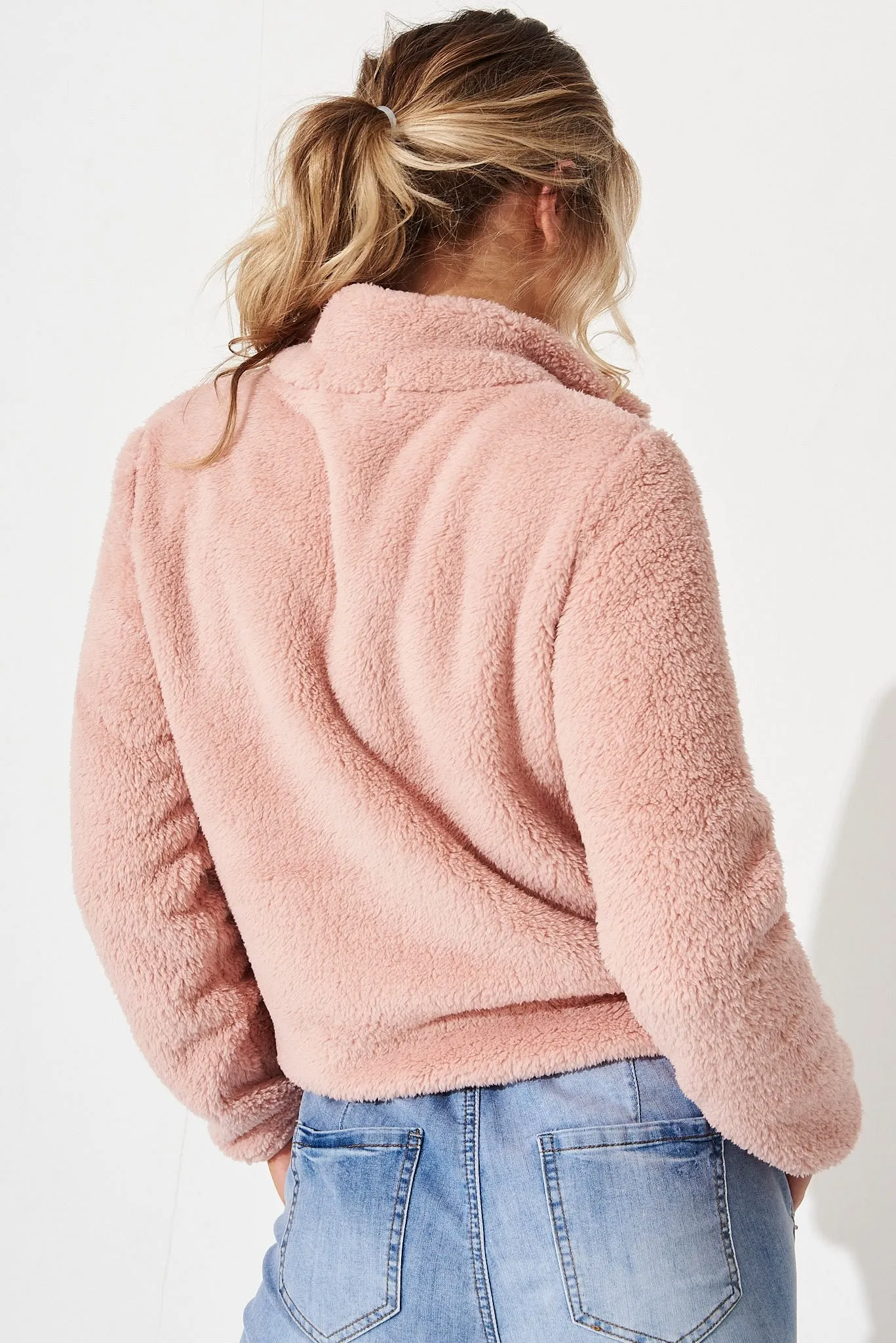 Linea Fluffy Jacket in Blush
