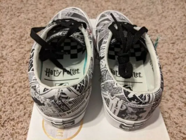 New vans x harry potter comfycush era daily prophet black/white hp unisex