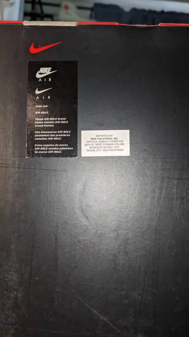 Nike Air Jordan 1 Retro High OG NRG Not For Resale Varsi...