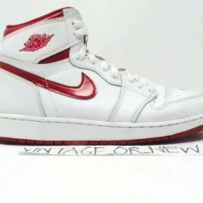Nike Air Jordan I 1 Retro High 2017 Metallic Red BG GS 5...