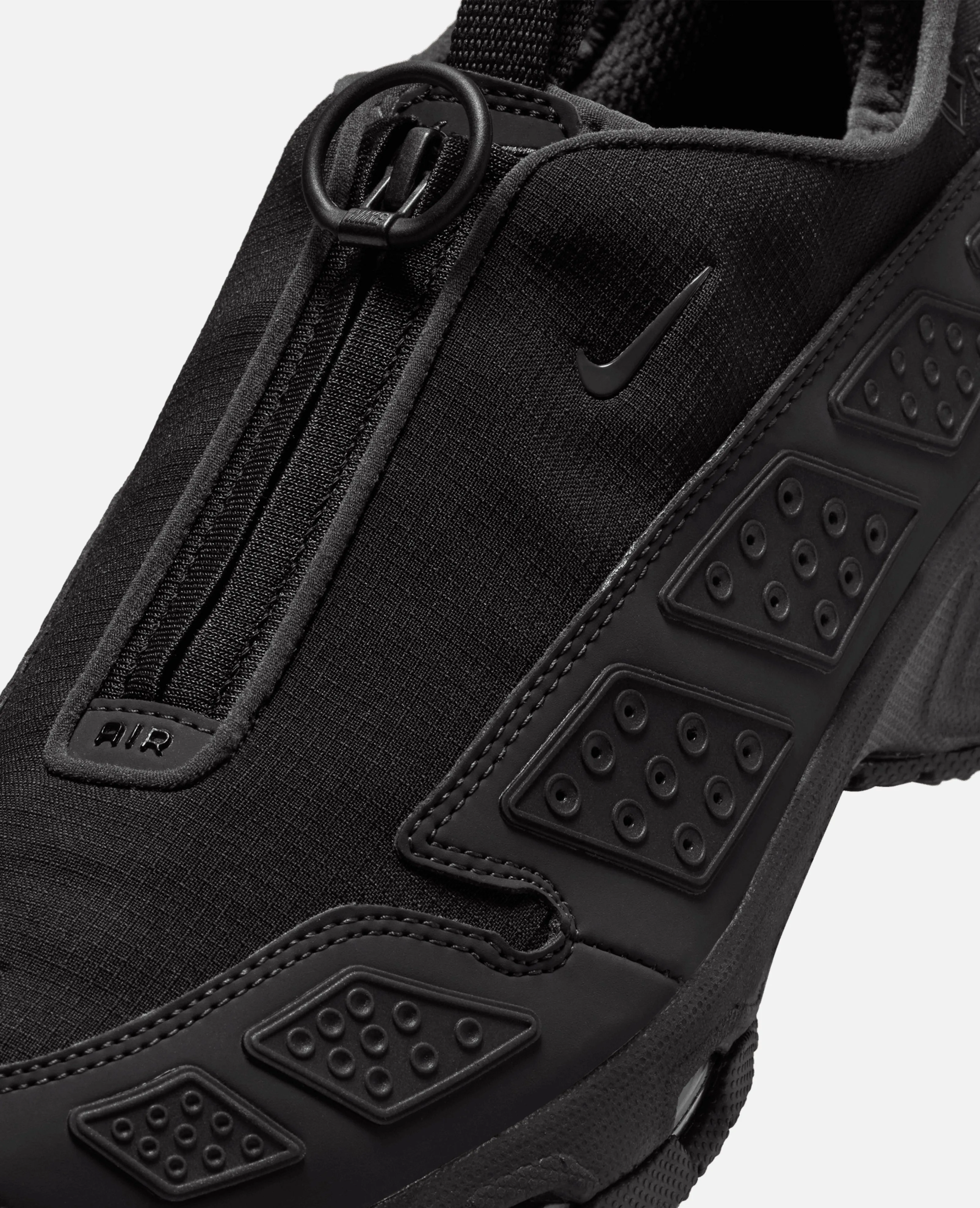 Nike Air Max SNDR GTX
