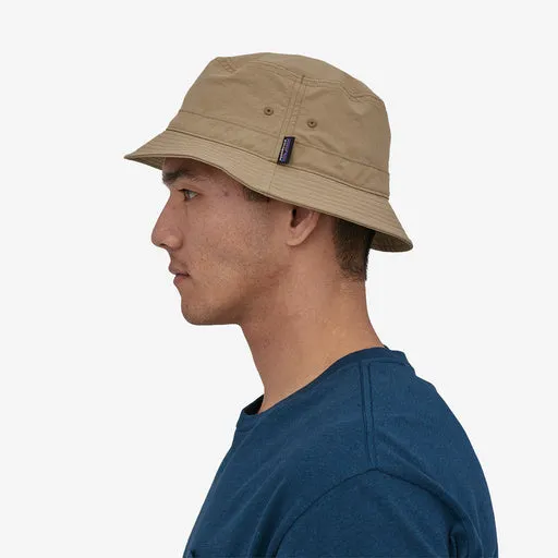 PATAGONIA WAVEFARER BUCKET HAT - MOJAVE KHAKI