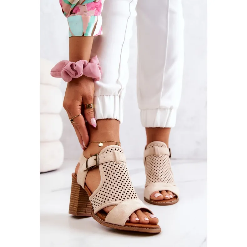 PE1 Openwork Sandals On A Bar Beige Hey Lover