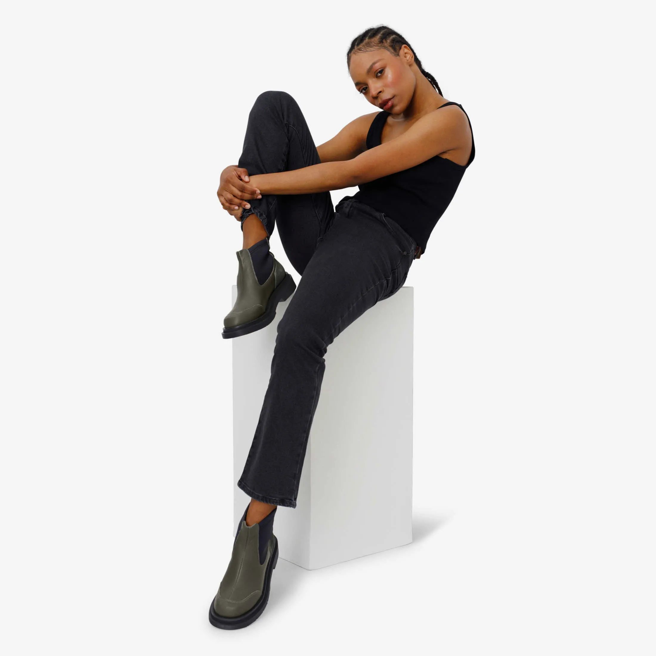 Peq Chelsea Boots