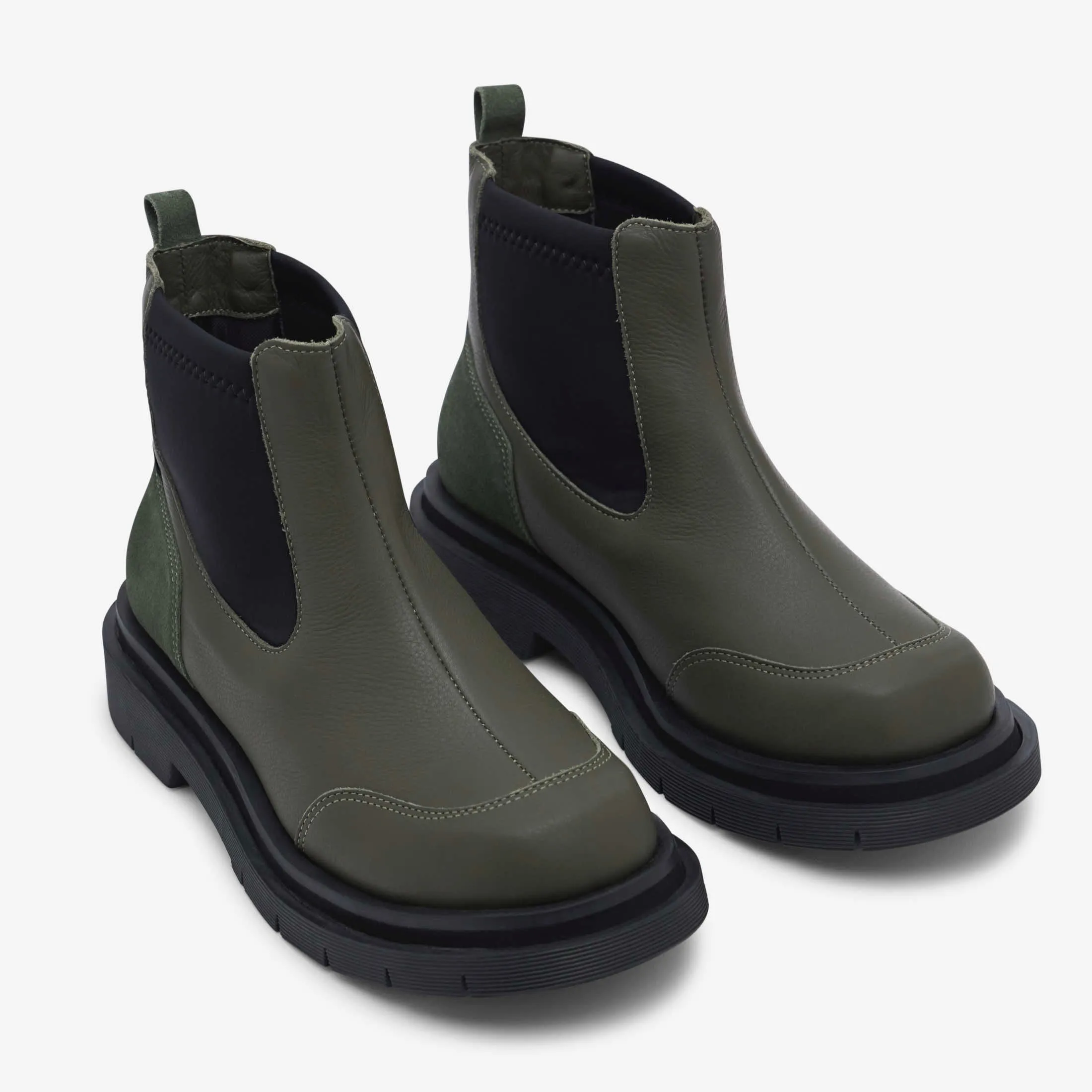 Peq Chelsea Boots