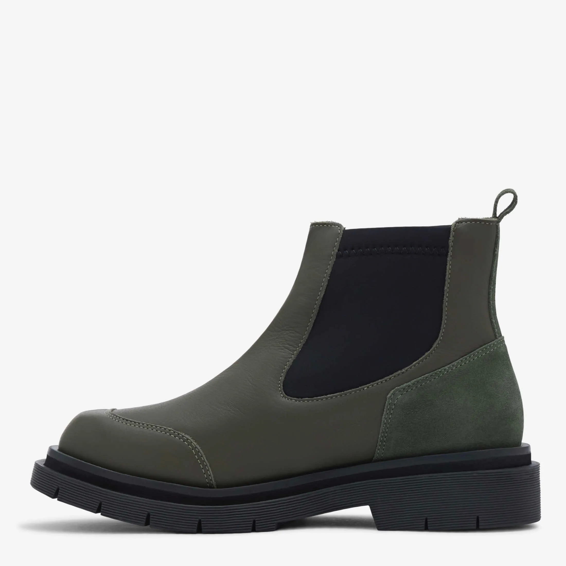 Peq Chelsea Boots