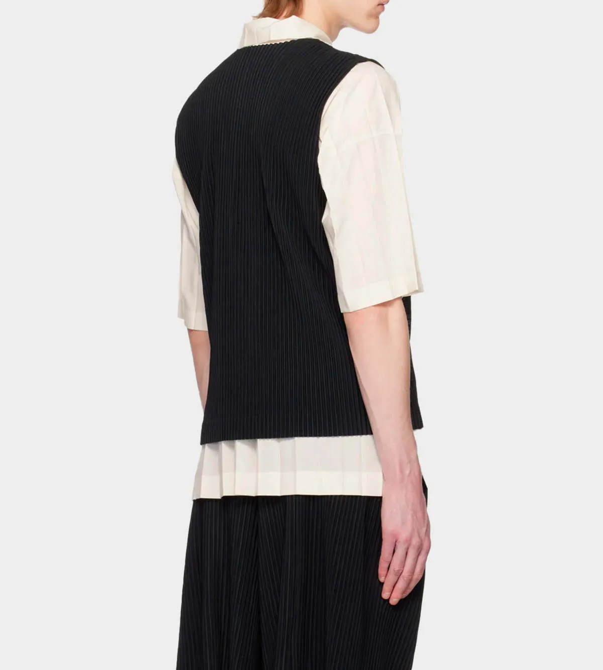 Pleated Button Front Vest - Black
