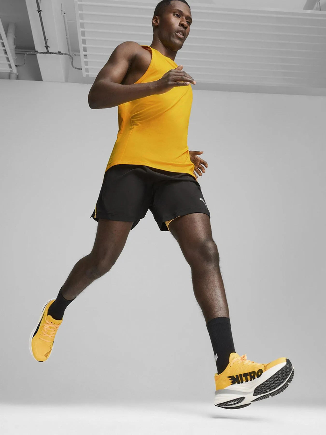 Puma Mens Running Magnify Nitro 2 Fade Trainers - Multi