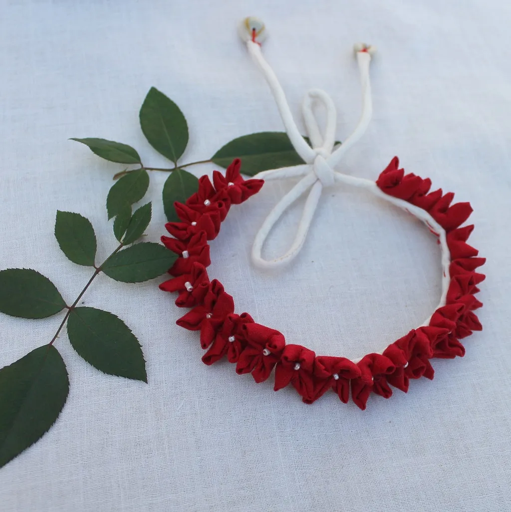 Red Mogra gajra