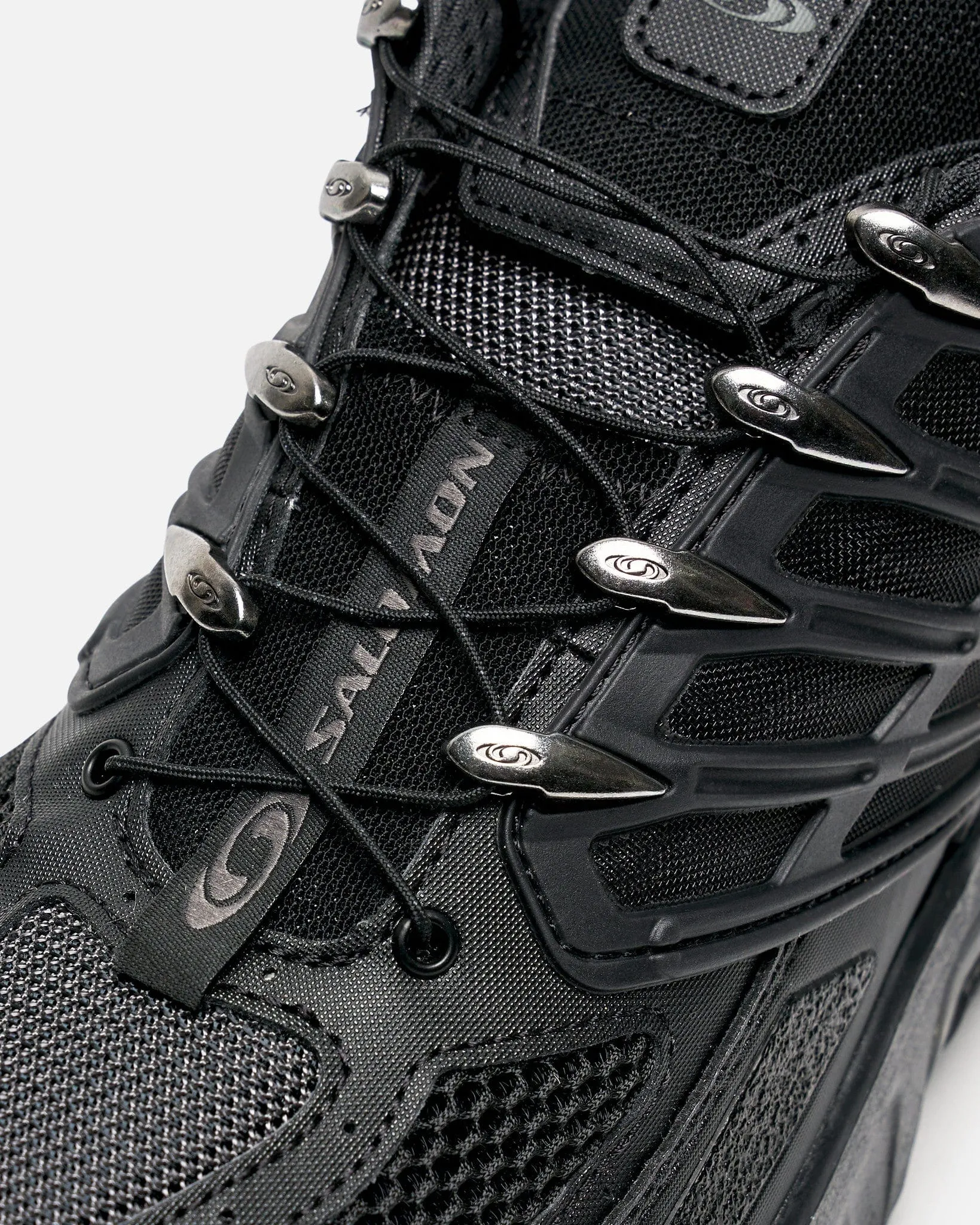 Salomon ACS Pro in Black/Black