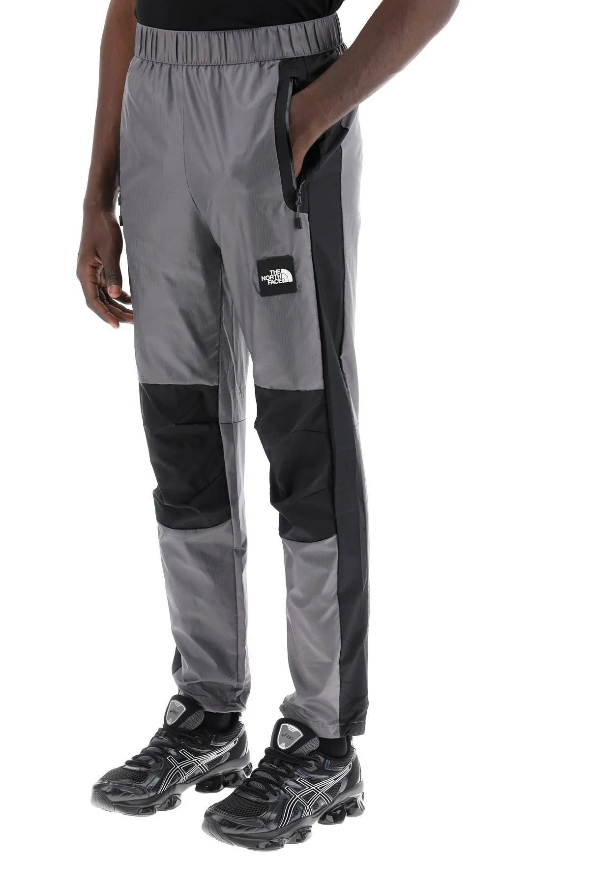 The North Face    The North Face Nylon Ripstop Wind Shell Joggers