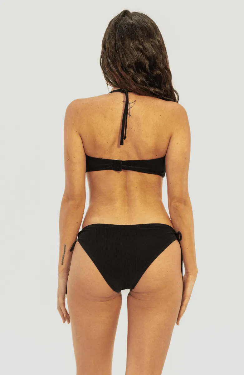 Top Bikini Halter Negro Essentials Aurora