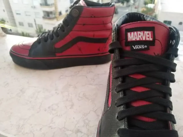 Vans x marvel sk8-hi