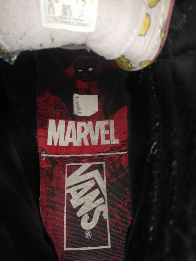 Vans x marvel sk8-hi