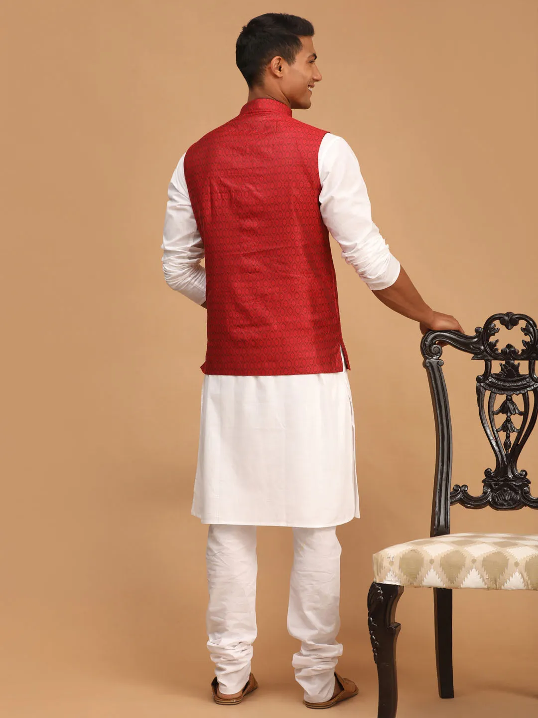 VASTRAMAY Men's Maroon Jacquard Nehru Jacket with Kurta Pyjama Set