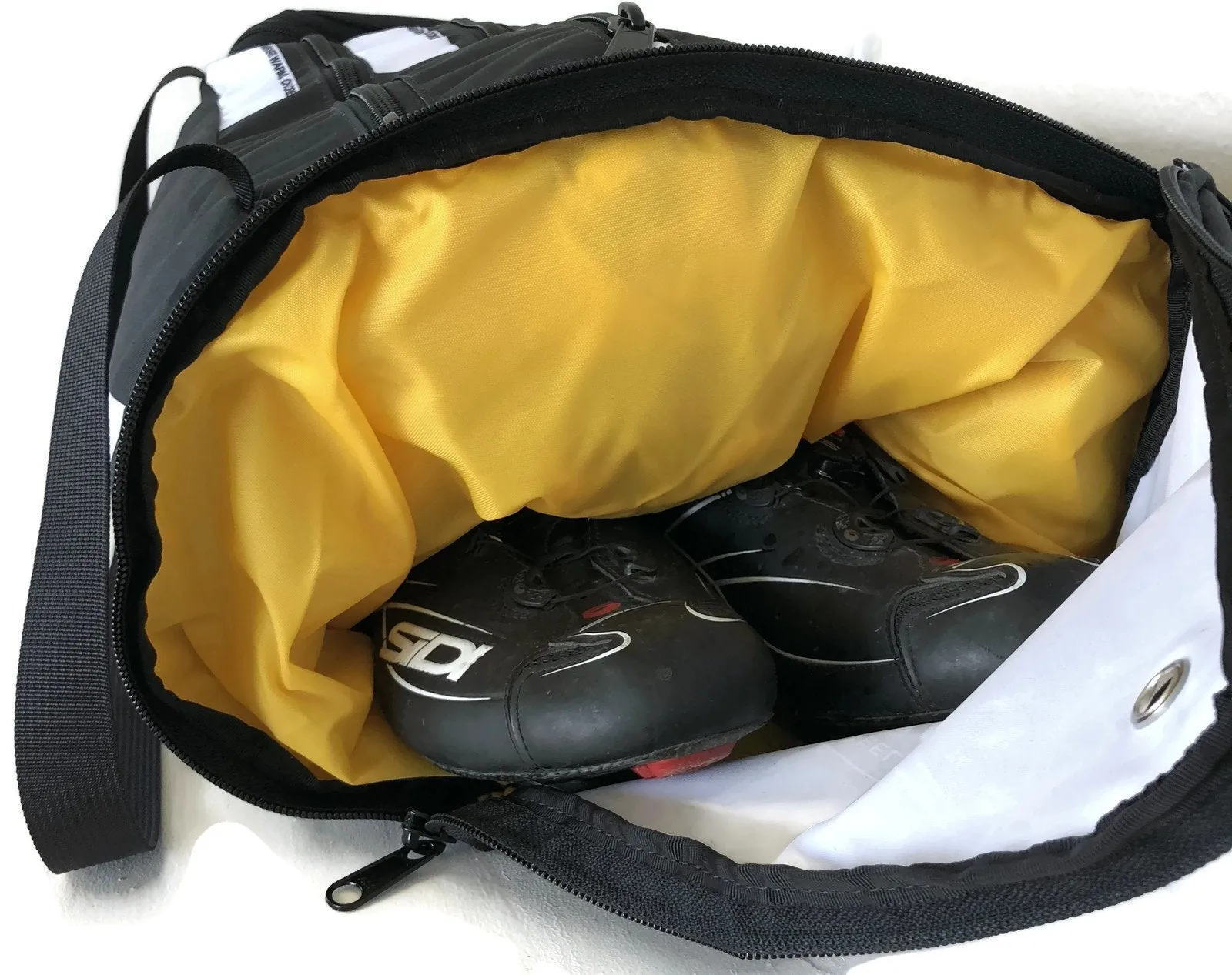 Velo Love Cycling RACEDAY BAG