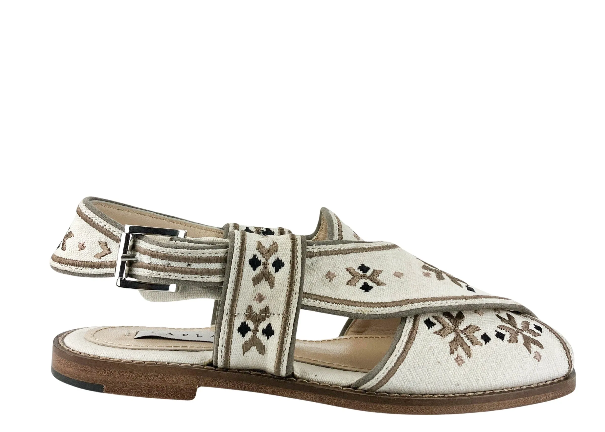 Çaplait Swati Sandals in Cream and Beige